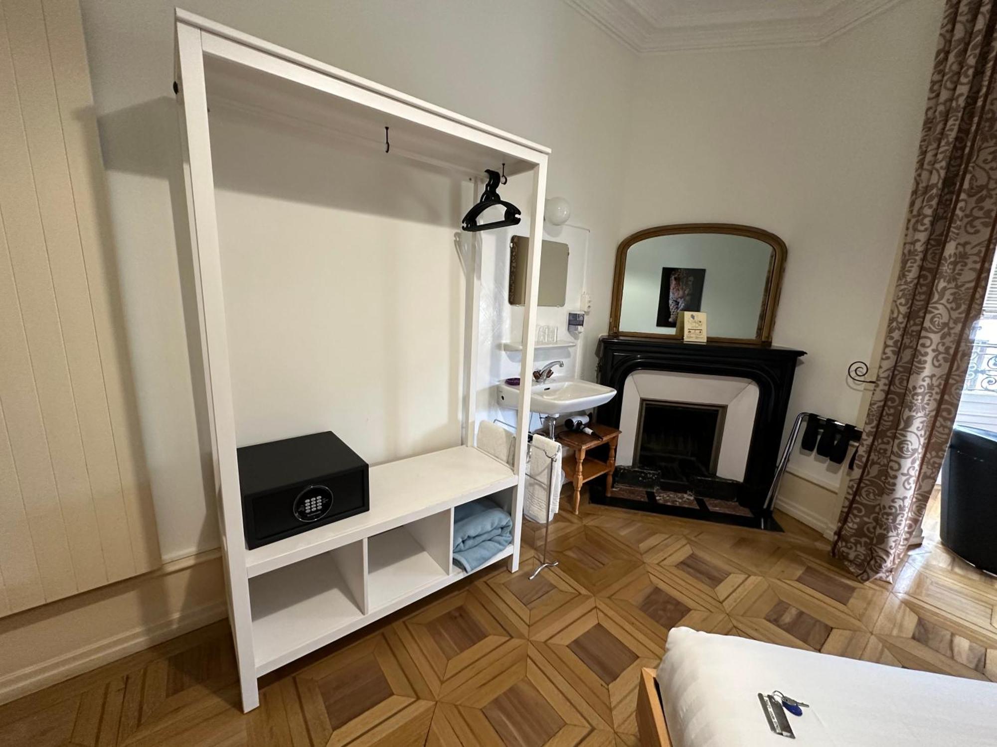 Hotel Des Tourelles 2*