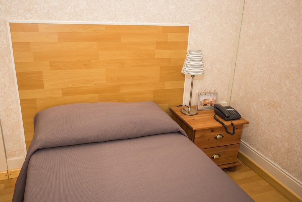 Des Tourelles 2* Ginebra